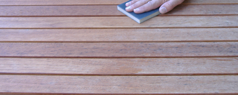 Barniz ecológico para suelos de madera