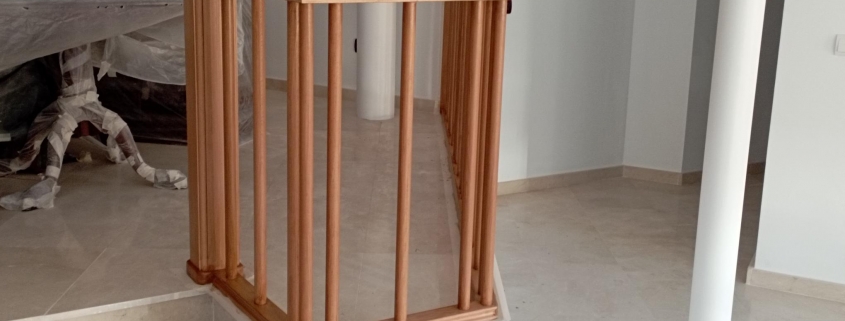 pintar barandilla de madera